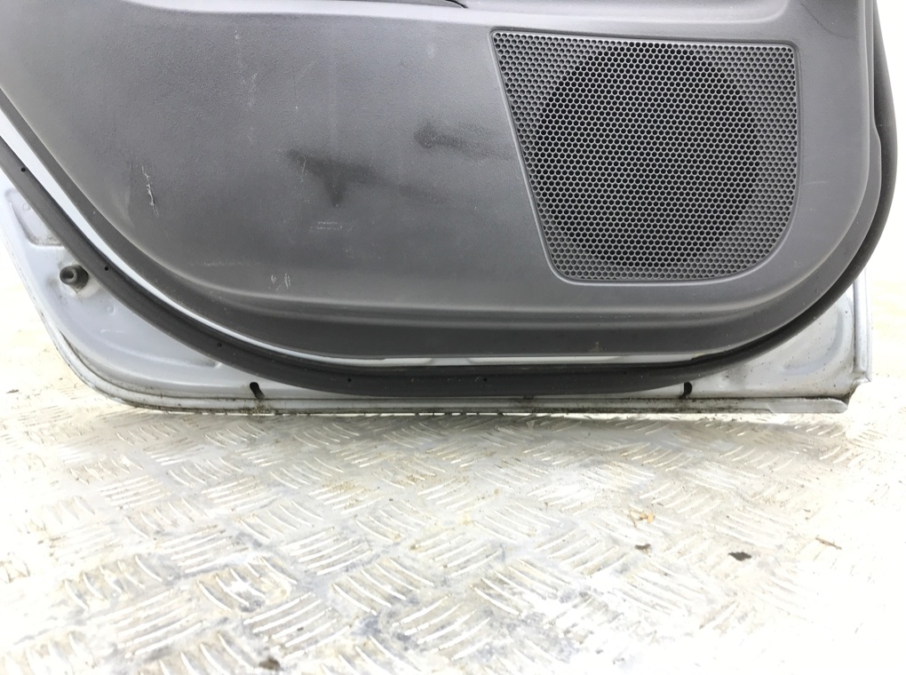 Дверь задняя левая для Toyota Auris, 2009 г. 1.6 i бензин б/у — фото 5
