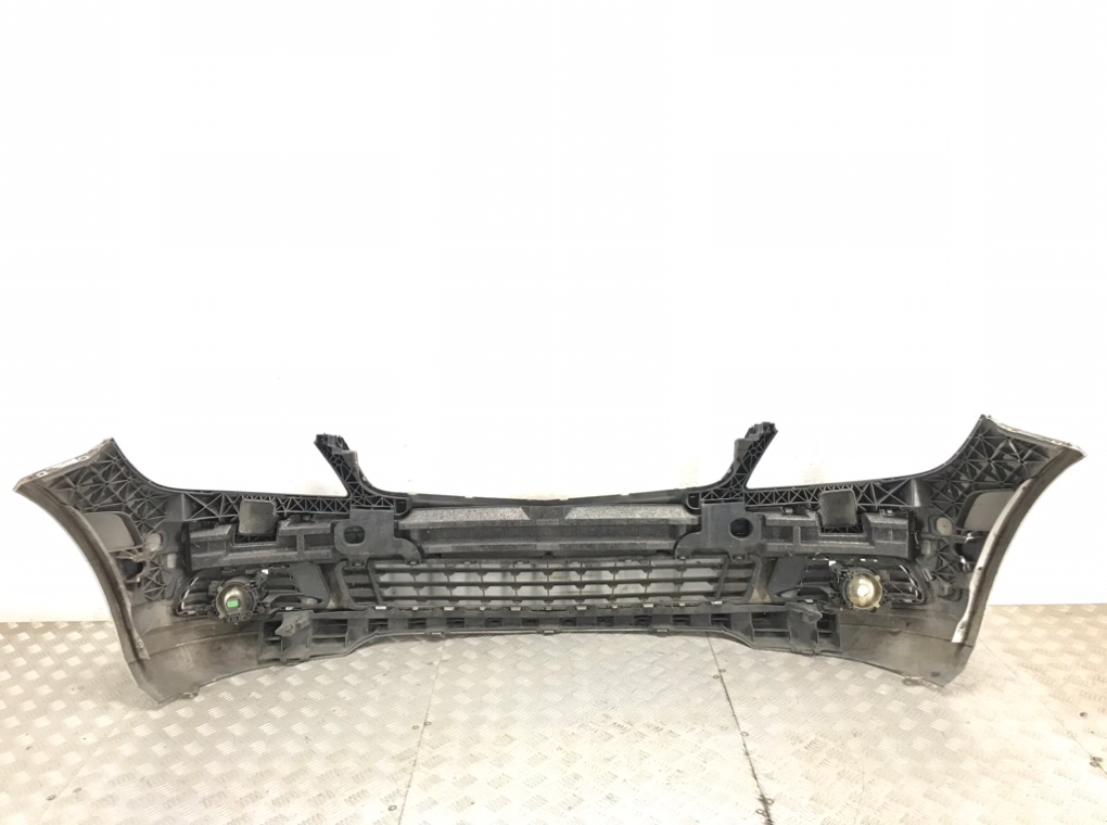 Бампер передний для Mercedes C W204, 2008 г. 2.2 CDi дизель б/у — фото 4