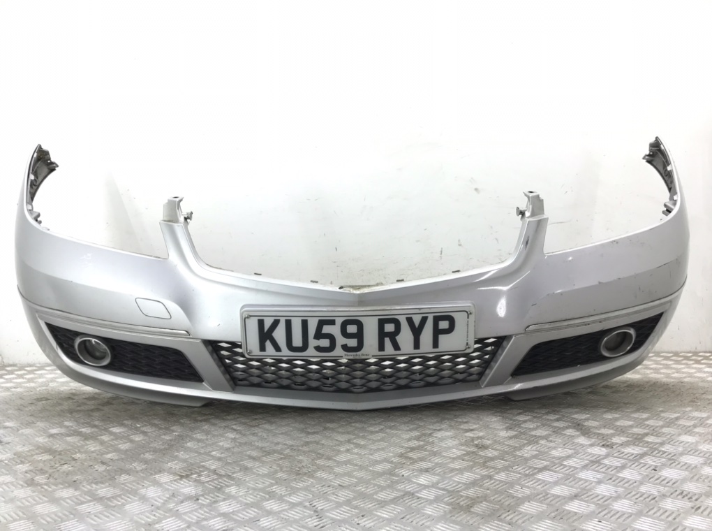 Бампер передний для Mercedes A W169, 2009 г. 2.0 CDi дизель б/у
