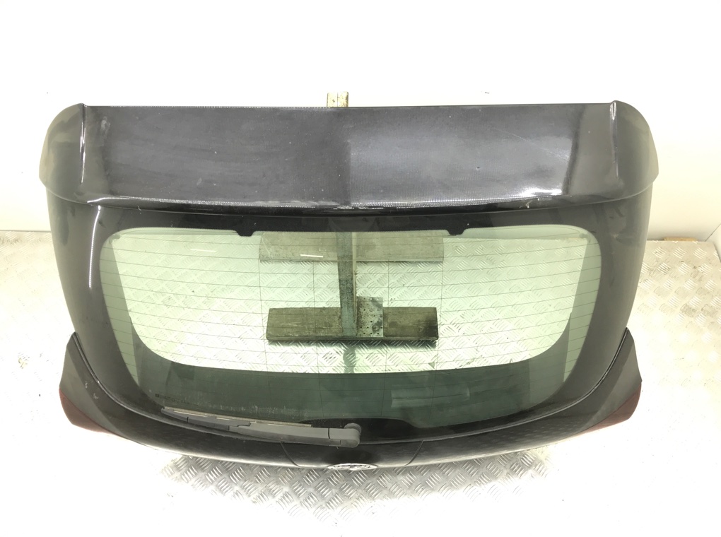 Крышка багажника для Opel Astra, 2009 г. 2.0 CDTi дизель б/у — фото 2