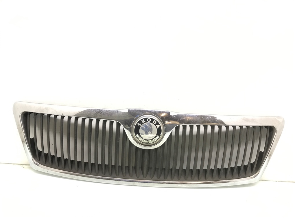 Решетка радиатора для Skoda Octavia, 2004 г. 1.6 i бензин б/у