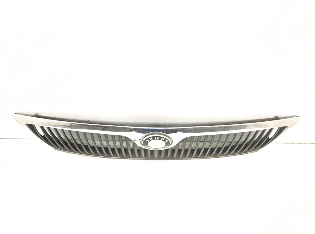 Решетка радиатора для Skoda Octavia, 2004 г. 1.6 i бензин б/у — фото 2