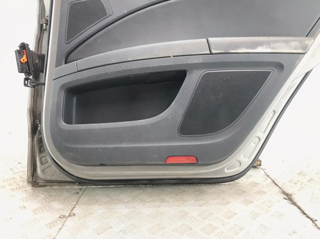 Дверь задняя правая для Skoda Superb, 2012 г. 2.0 TDi дизель б/у — фото 4