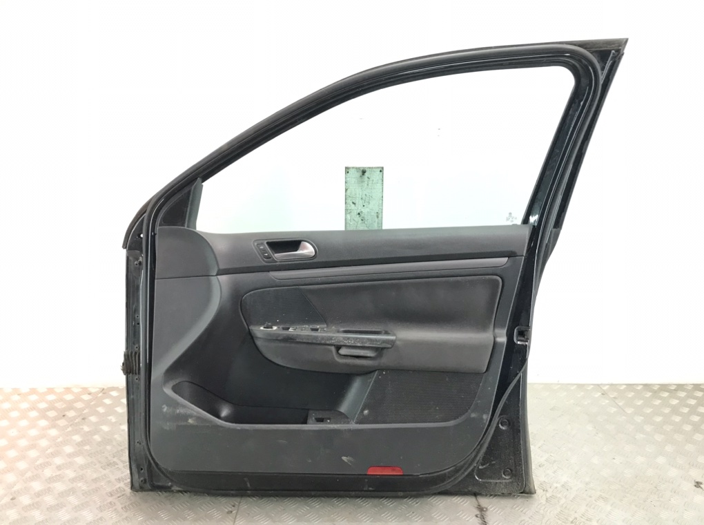 Дверь передняя правая для Volkswagen Jetta, 2006 г. 1.9 TDi дизель б/у — фото 2