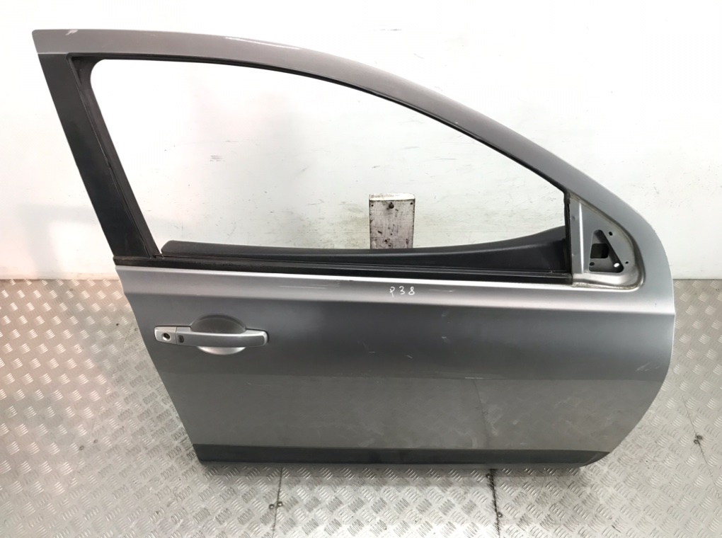 Дверь передняя правая для Nissan Qashqai, 2007 г. 2.0 DCi дизель б/у — фото 2