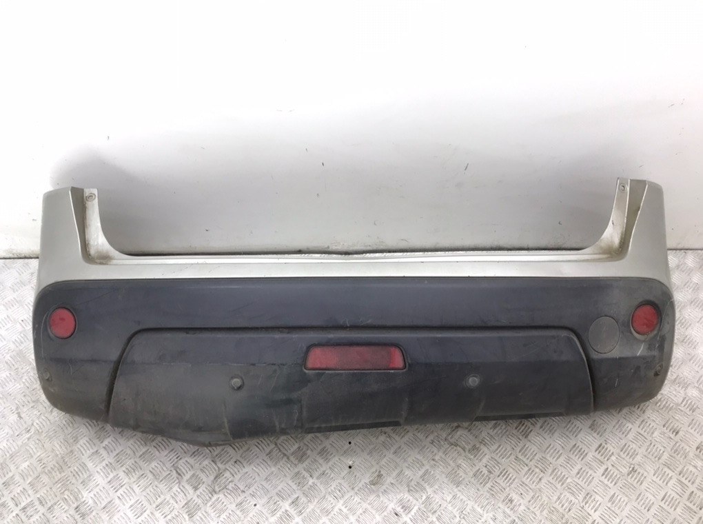 Бампер задний для Nissan Qashqai, 2009 г. 1.5 DCi дизель б/у