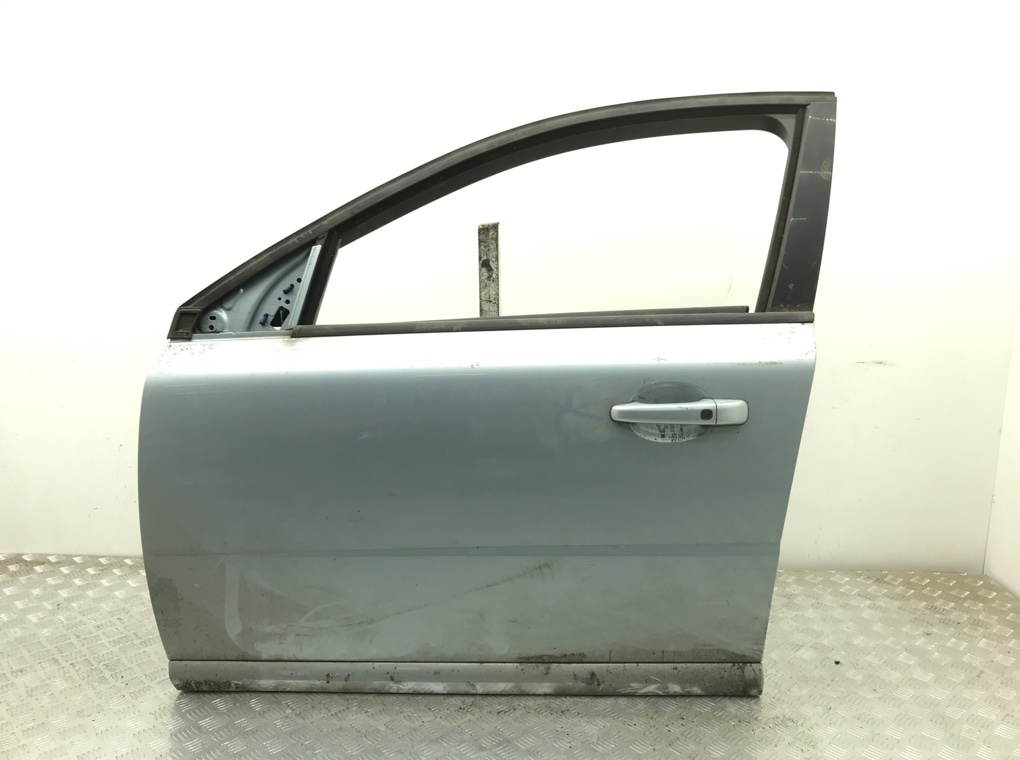 Дверь передняя левая для Volvo V70, 2007 г. 2.4 TD дизель б/у