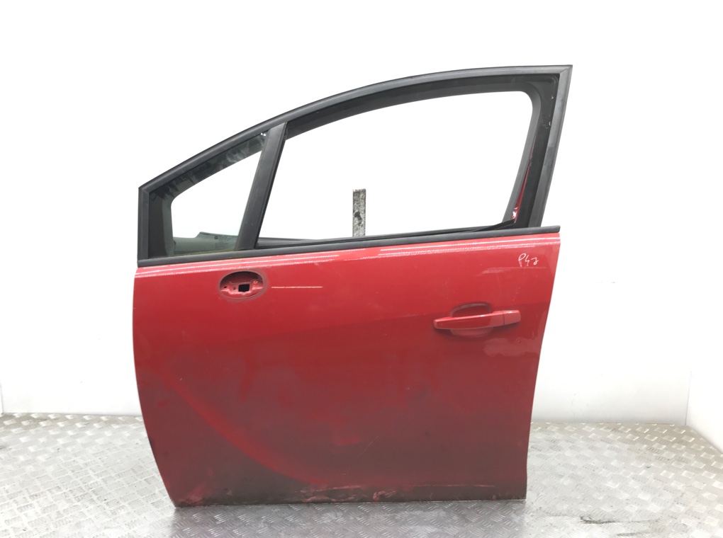 Дверь передняя левая для Opel Meriva, 2013 г. 1.3 CDTi дизель б/у