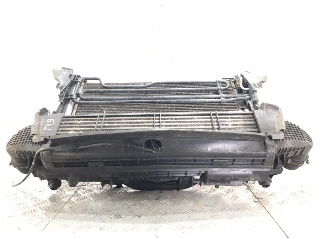 Кассета радиаторов для Mercedes C W204, 2008 г. 2.2 CDi дизель б/у — фото 7