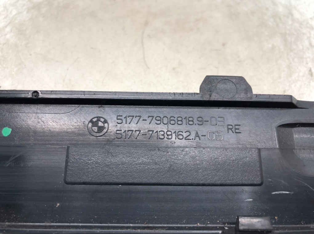 Накладка на порог для BMW 1 E87/E81/E82/E88, 2009 г. 2.0 TD дизель б/у — фото 5