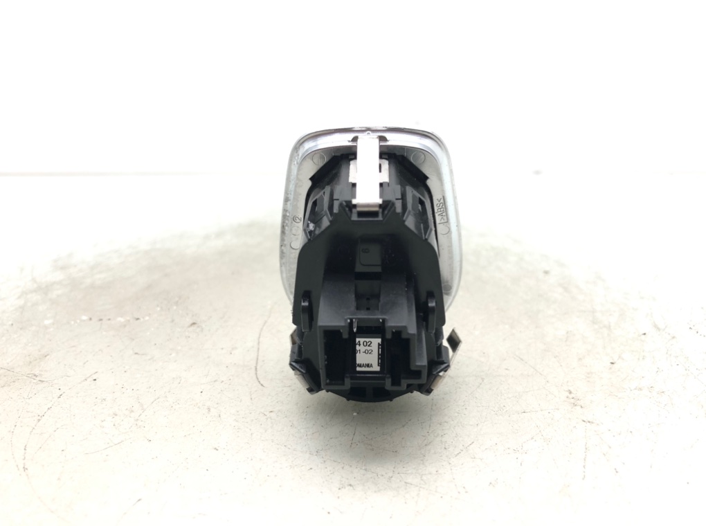 Кнопка запуска двигателя для BMW 1 F20/F21, 2011 г. 2.0 TD дизель б/у — фото 3