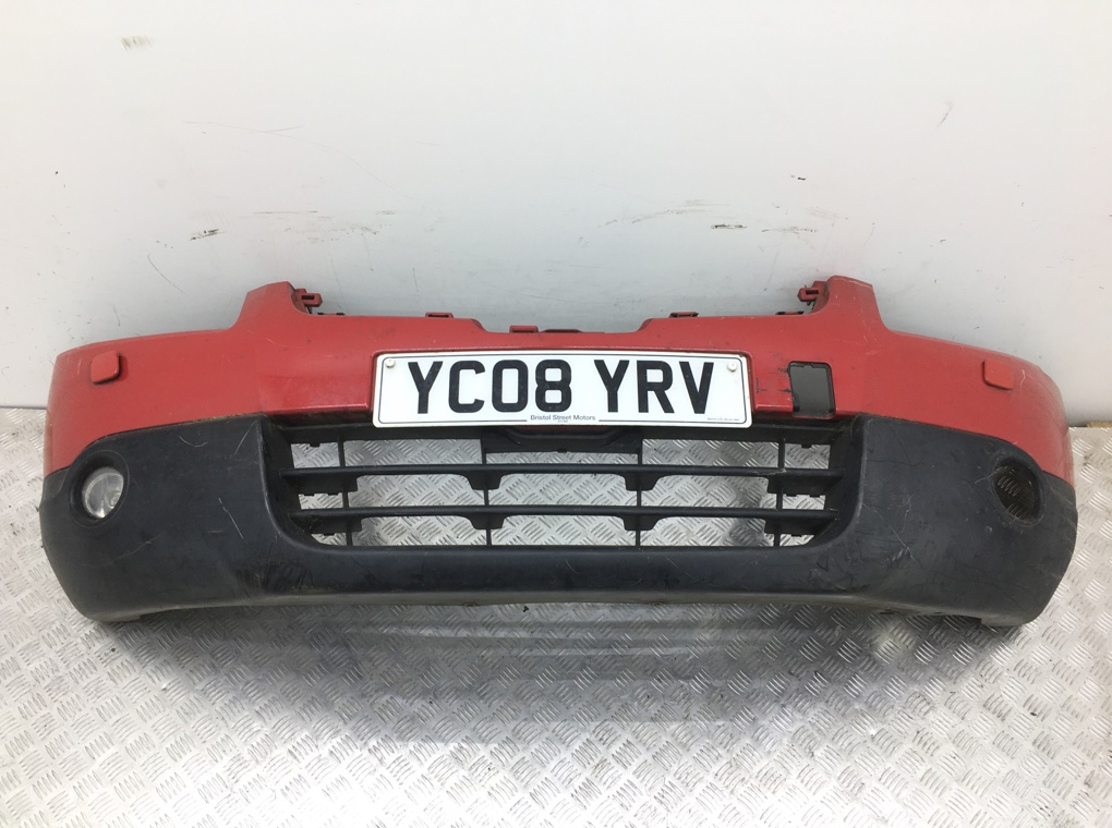 Бампер передний для Nissan Qashqai, 2008 г. 2.0 DCi дизель б/у