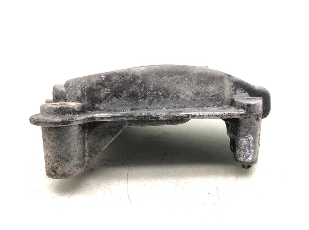 Кронштейн двигателя для Peugeot 207, 2010 г. 1.4 i бензин б/у — фото 2