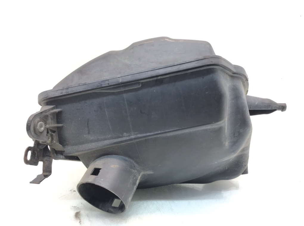 Корпус воздушного фильтра для Nissan Qashqai, 2007 г. 2.0 DCi дизель б/у — фото 3