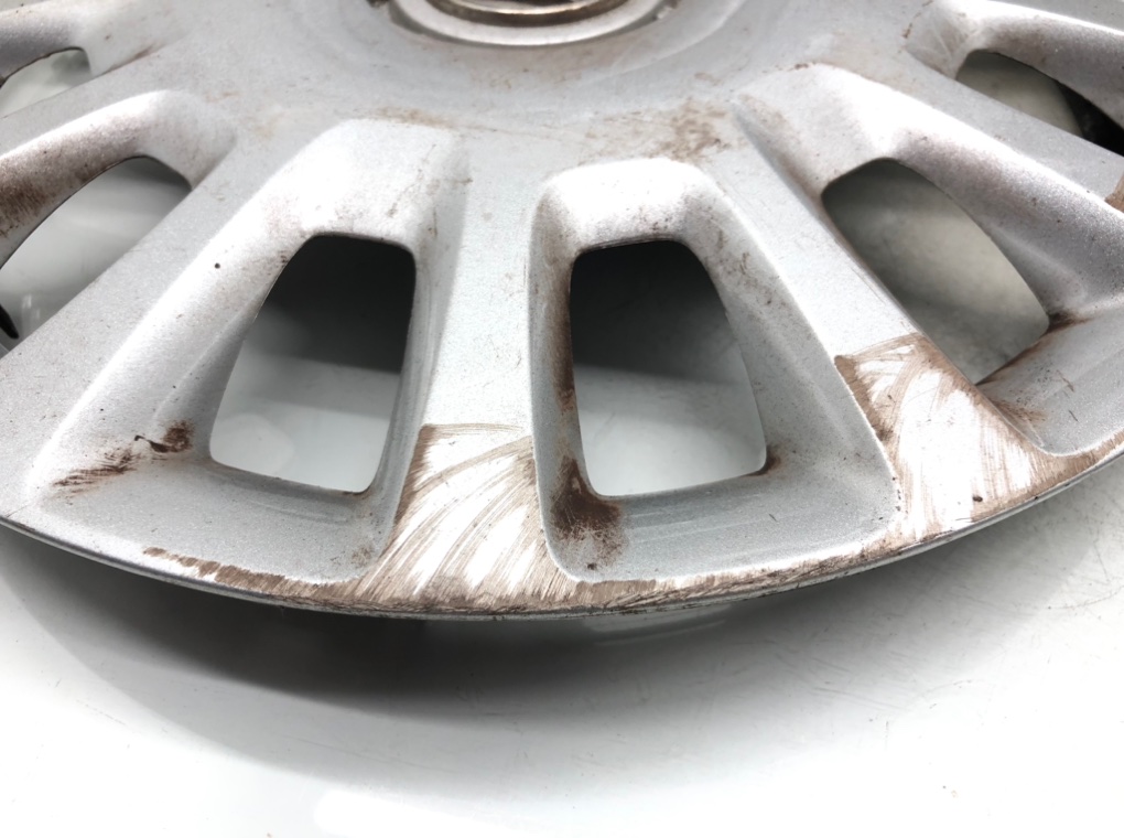Колпак колесный для Opel Corsa, 2009 г. 1.0 i бензин б/у — фото 4