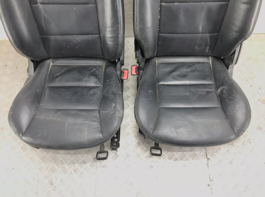 Салон (комплект сидений) для Mercedes B W245, 2007 г. 2.0 CDi дизель б/у — фото 6