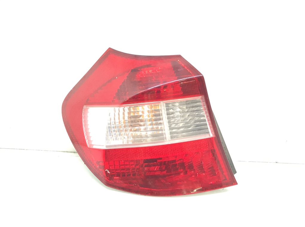 Фонарь задний левый для BMW 1 E87/E81/E82/E88, 2005 г. 2.0 D дизель б/у