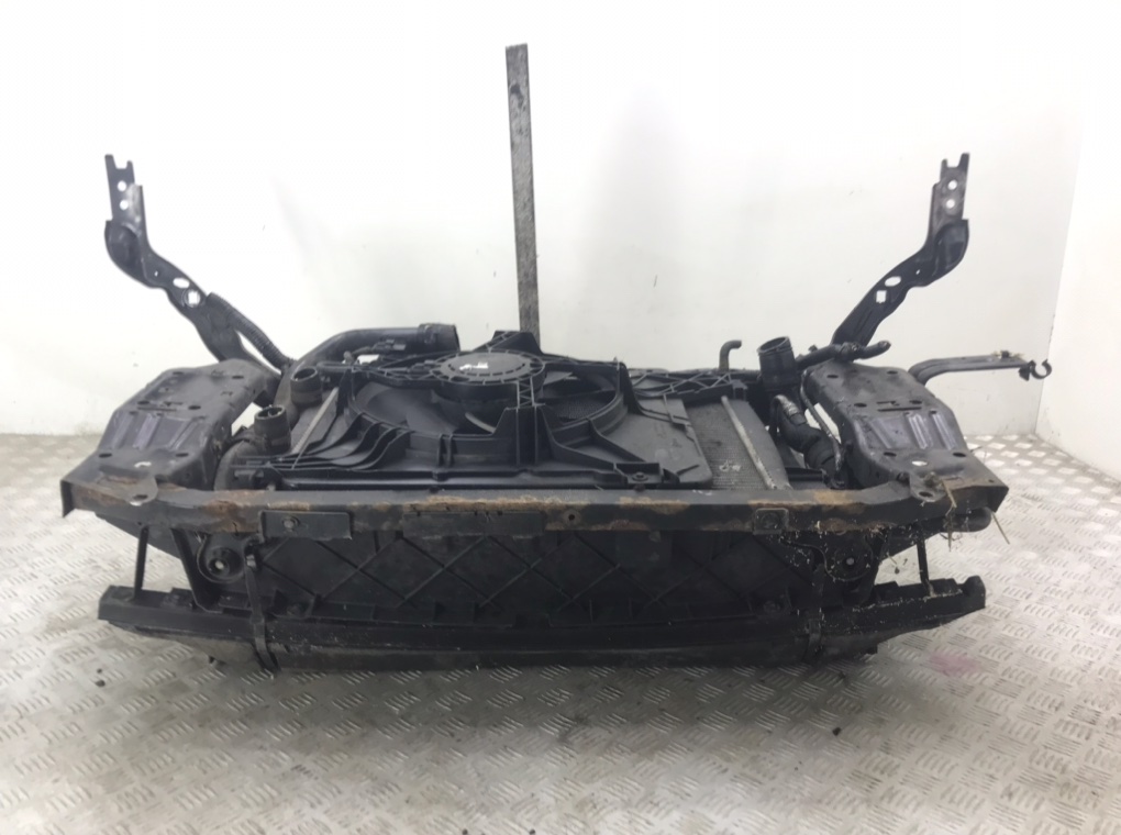 Панель передняя (телевизор) для Nissan Qashqai, 2009 г. 1.5 DCi дизель б/у — фото 6