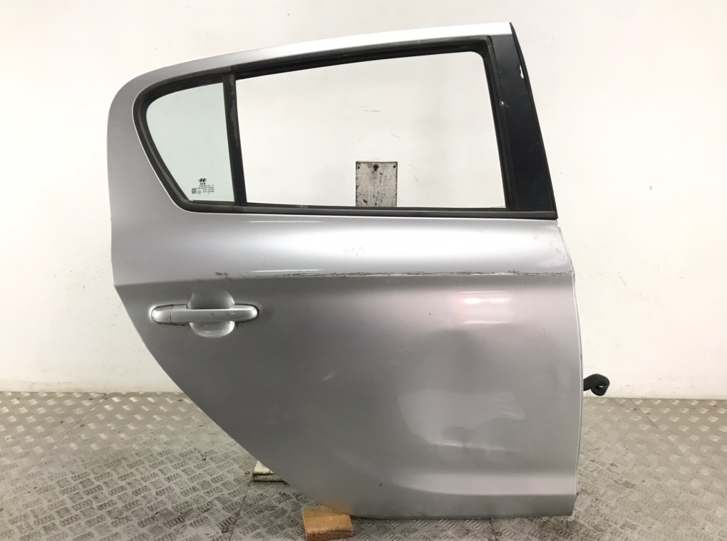 Дверь задняя правая для Hyundai i20, 2009 г. 1.4 б/у