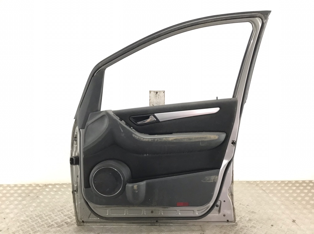 Дверь передняя правая для Mercedes B W245, 2007 г. 2.0 CDi дизель б/у — фото 3