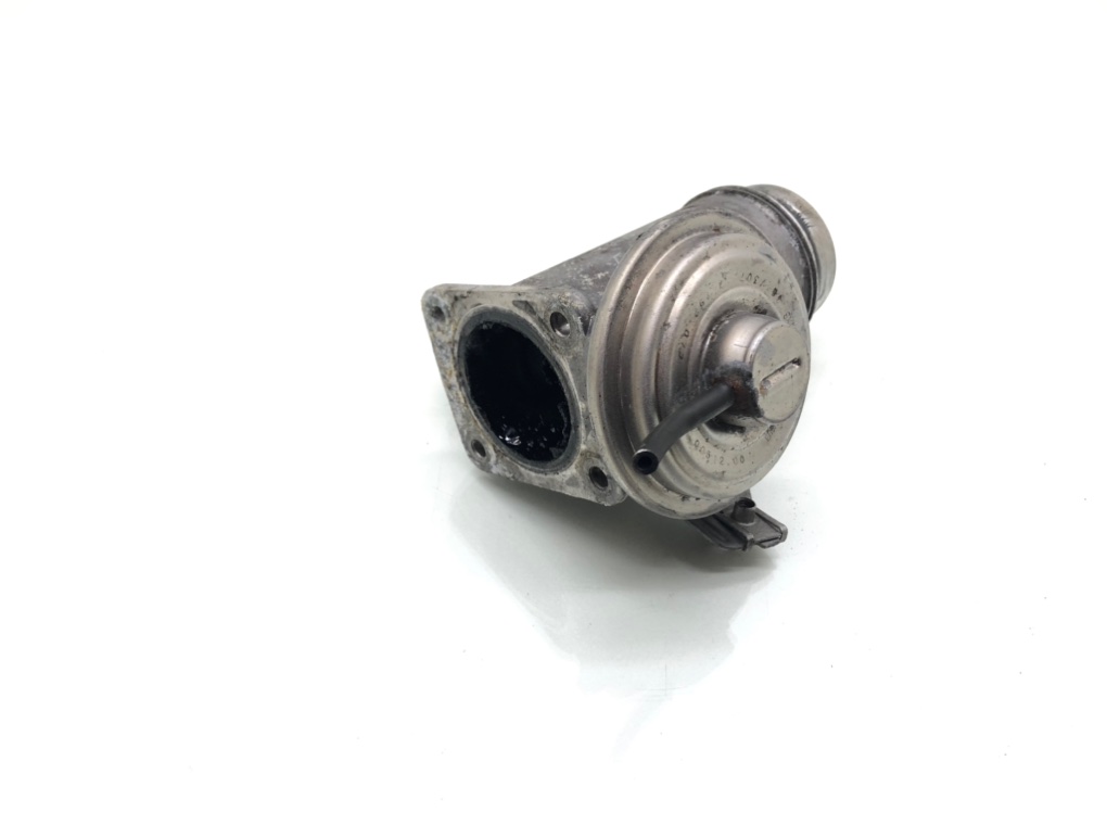 Клапан EGR для BMW 1 E87/E81/E82/E88, 2005 г. 2.0 TD дизель б/у — фото 2