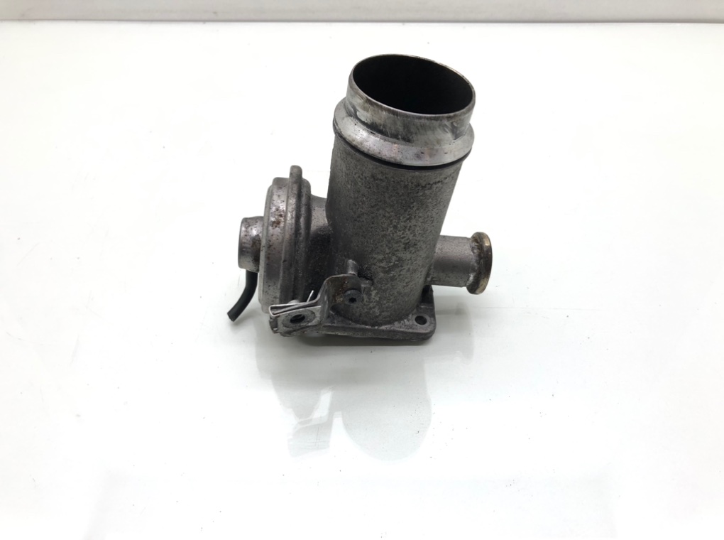 Клапан EGR для BMW 1 E87/E81/E82/E88, 2005 г. 2.0 TD дизель б/у — фото 5