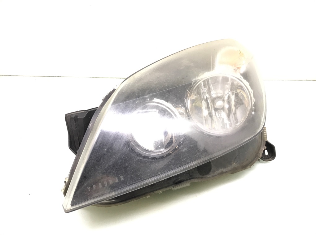 Фара левая для Opel Astra, 2010 г. 1.9 CDTi дизель б/у