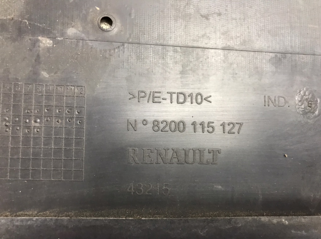 Бампер задний для Renault Megane, 2004 г. 1.4 i бензин б/у — фото 8