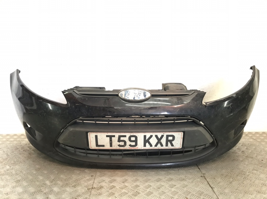 Бампер передний для Ford Fiesta, 2009 г. 1.4 б/у
