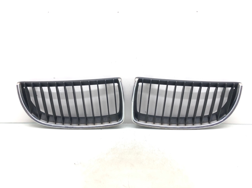 Решетка радиатора для BMW 3 E90/E91/E92/E93, 2007 г. 2.0 TD дизель б/у