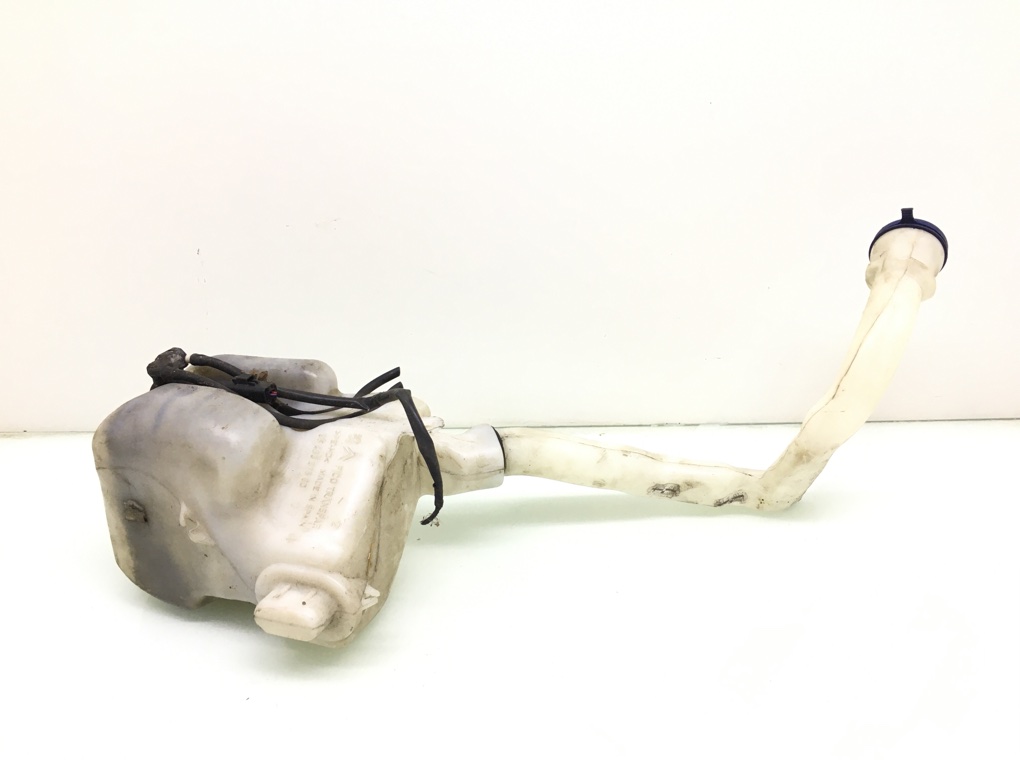 Бачок омывателя для Peugeot 207, 2011 г. 1.4 i бензин б/у — фото 2