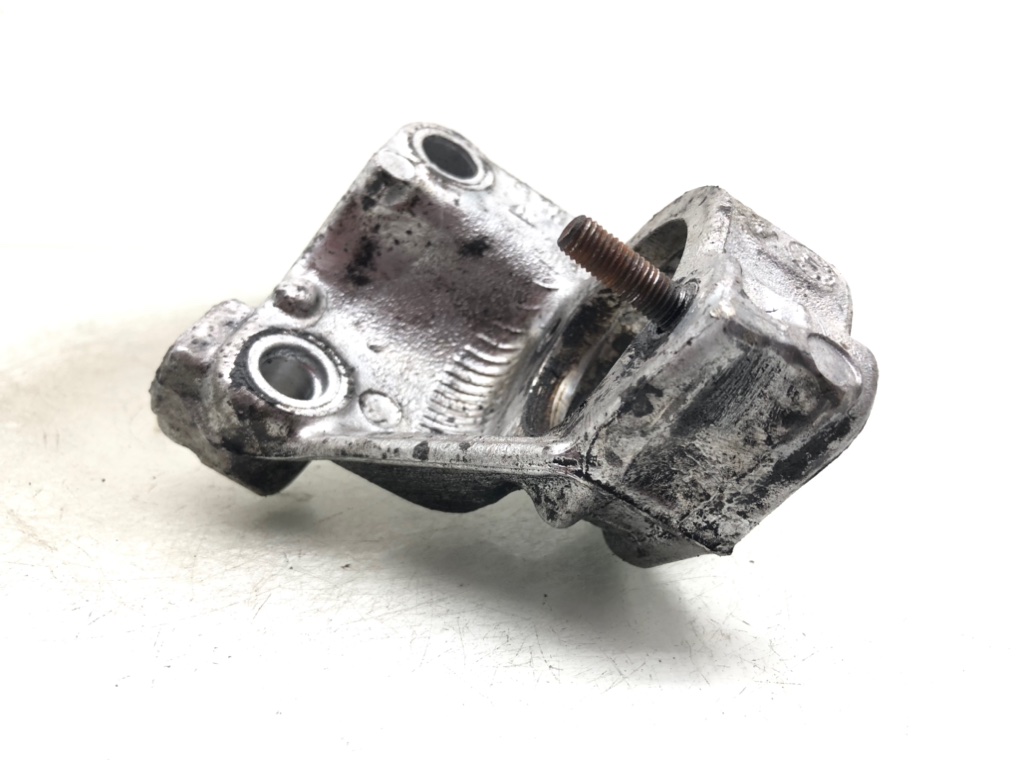 Кронштейн полуоси для Citroen C3 Picasso, 2011 г. 1.6 HDi дизель б/у — фото 4