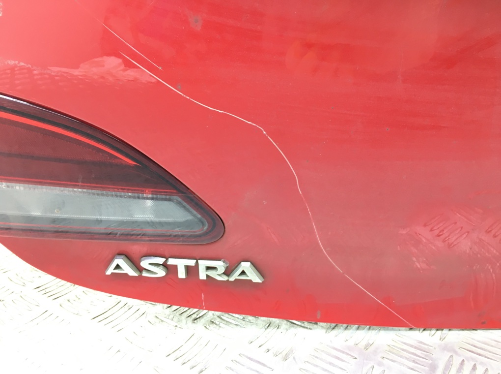 Крышка багажника для Opel Astra, 2012 г. 2.0 CDTi дизель б/у — фото 8