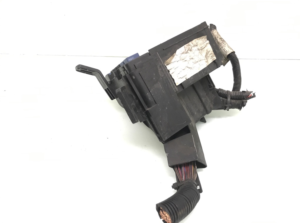 Блок предохранителей для Ford Fiesta, 2009 г. 1.6 TDCi дизель б/у — фото 3