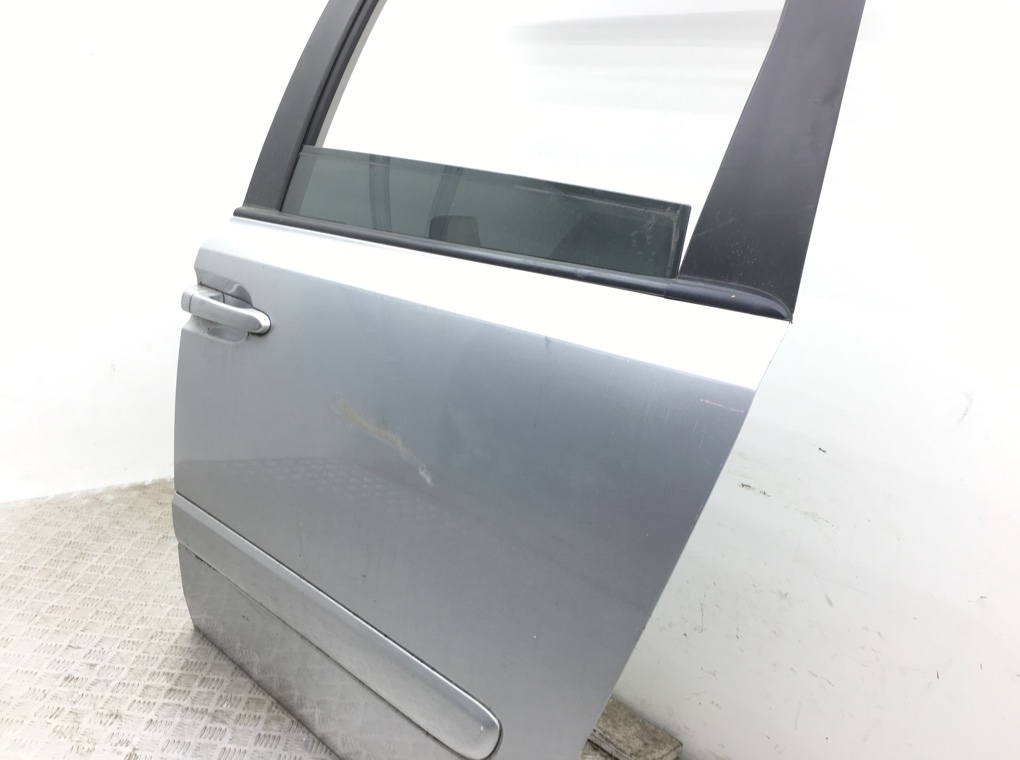 Дверь сдвижная левая для Kia Carnival, 2007 г. 2.9 CRDi дизель б/у — фото 3