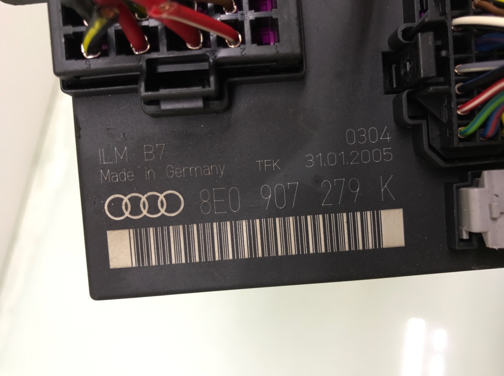 Блок комфорта для Audi A4, 2005 г. 2.0 TFSI бензин б/у — фото 5