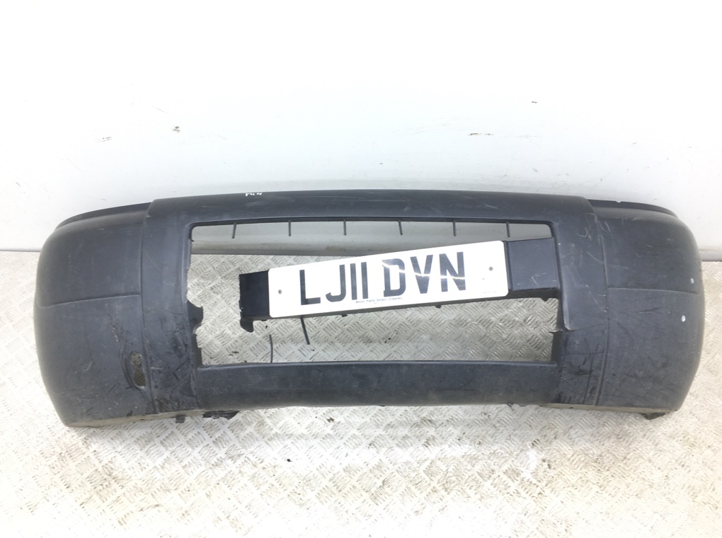 Бампер передний для Citroen Berlingo, 2011 г. 1.6 HDi дизель б/у