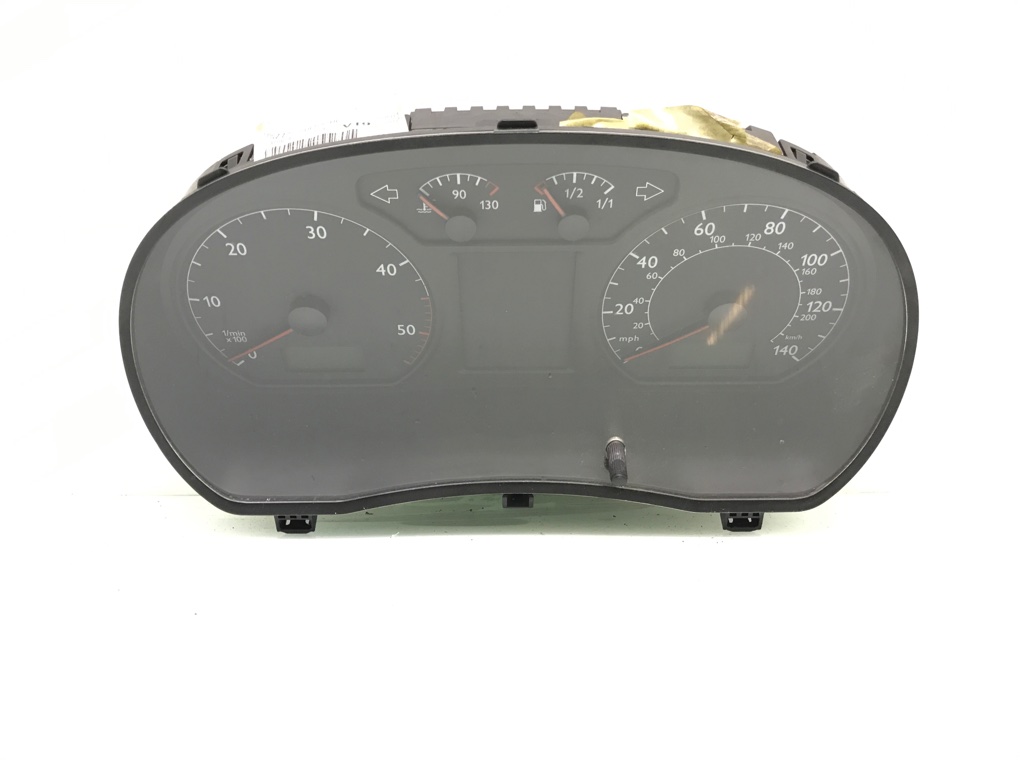 Щиток приборов (приборная панель) для Volkswagen Polo, 2004 г. 1.4 TDi дизель б/у