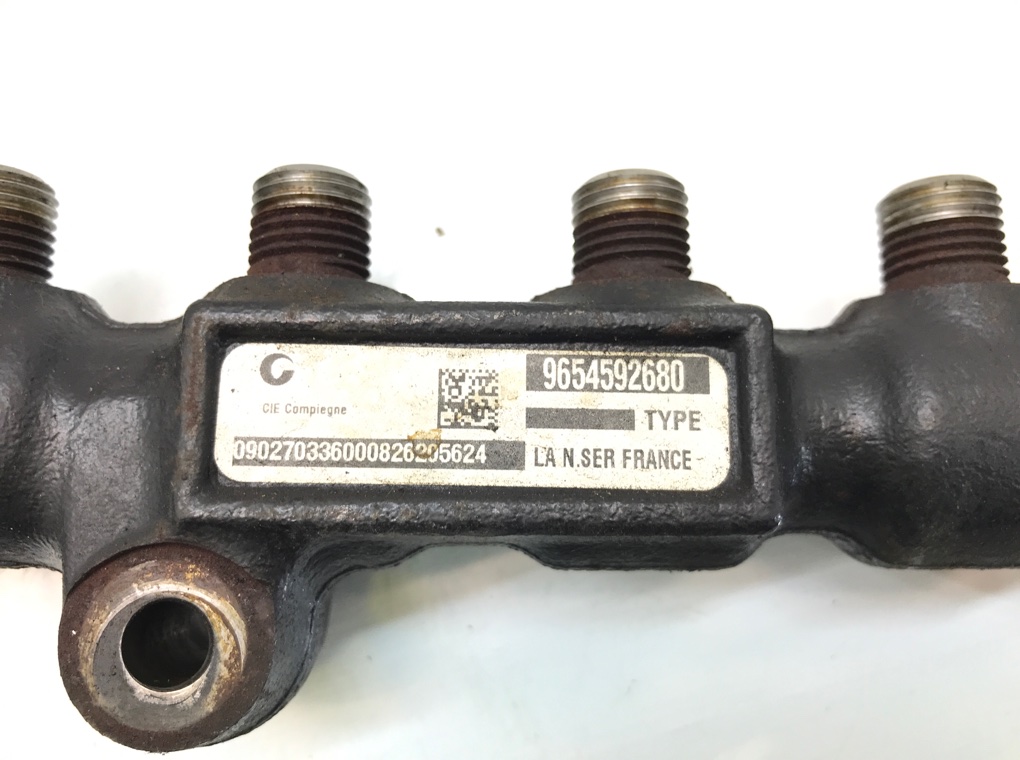 Топливная рампа для Ford Focus, 2009 г. 1.6 TDCi дизель б/у — фото 5