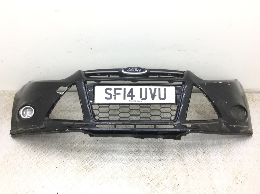 Бампер передний для Ford Focus, 2014 г. 1.0 Ti бензин б/у