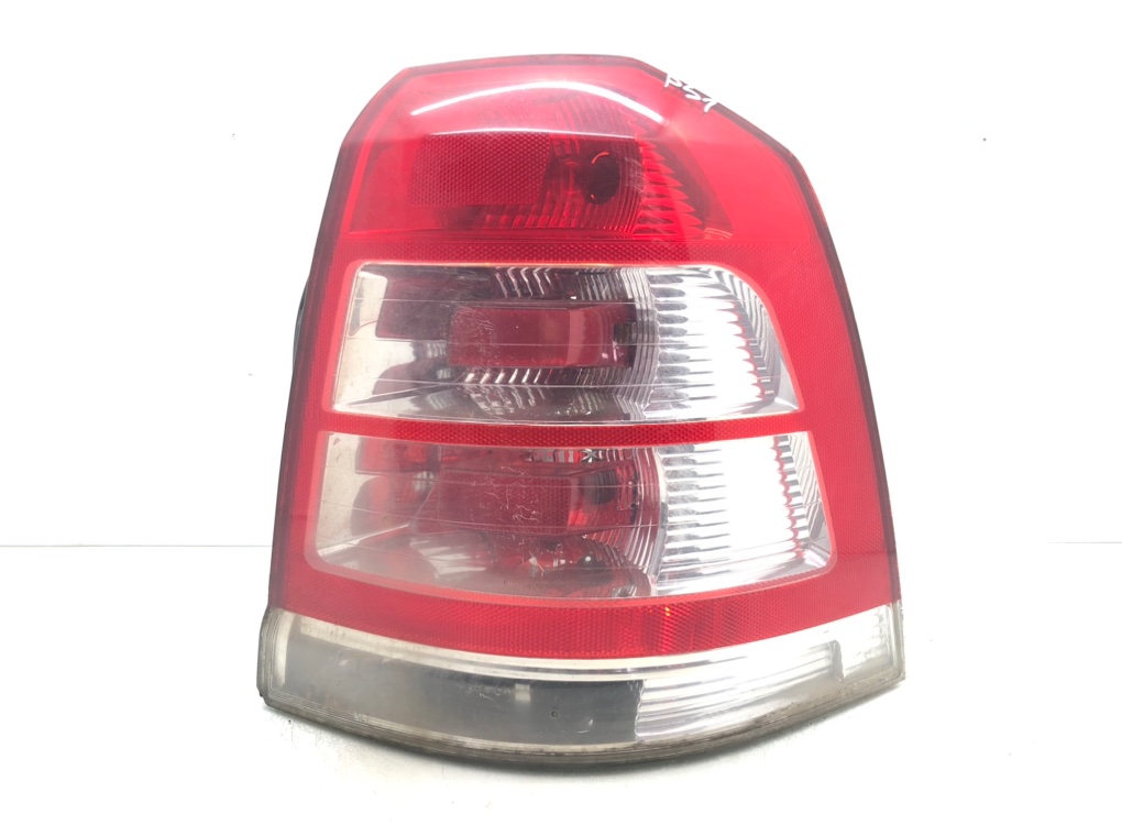Фонарь задний правый для Opel Zafira, 2007 г. 1.9 CDTi дизель б/у