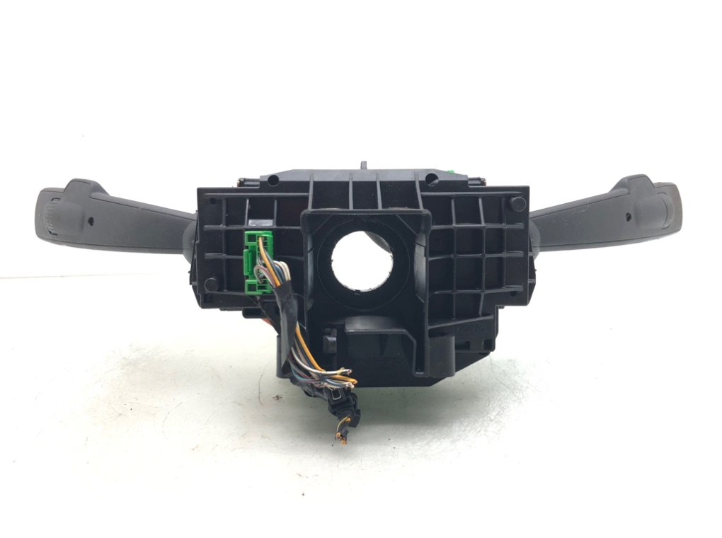Переключатель подрулевой (стрекоза) для Volvo V50, 2004 г. 2.0 TD дизель б/у — фото 3