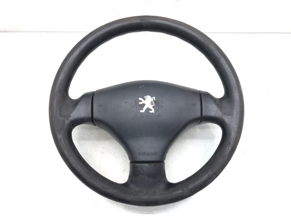 Руль для Peugeot 206, 2003 г. 1.4 i бензин б/у