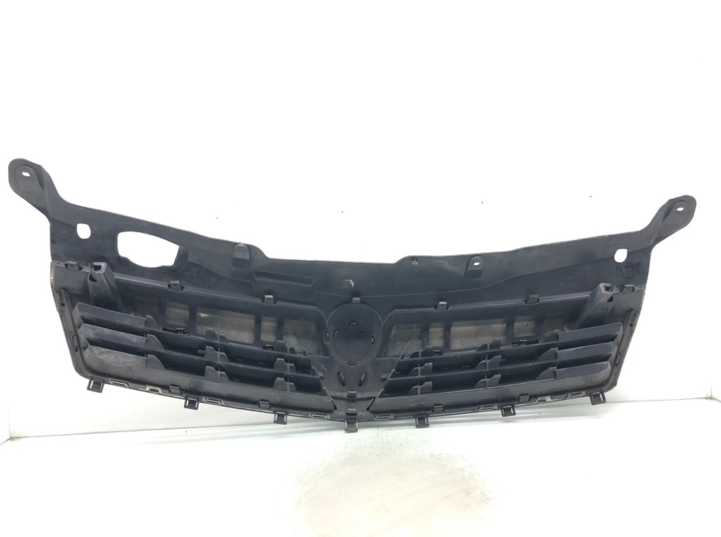 Решетка радиатора для Opel Astra, 2008 г. 1.7 CDTi дизель б/у — фото 3