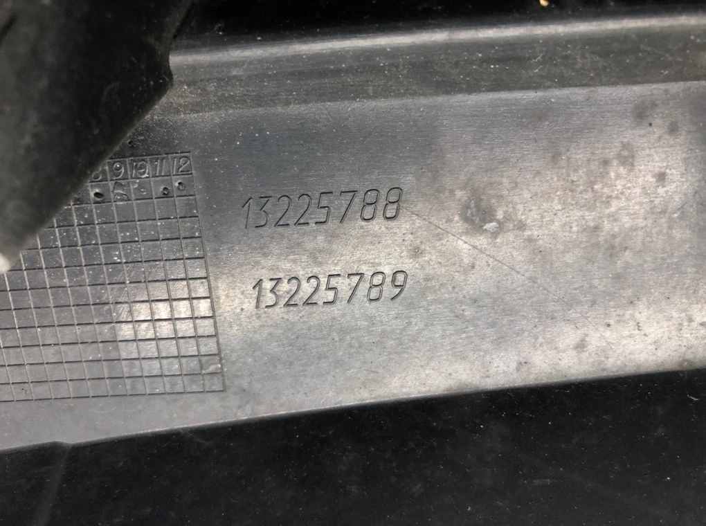 Решетка радиатора для Opel Astra, 2008 г. 1.7 CDTi дизель б/у — фото 5
