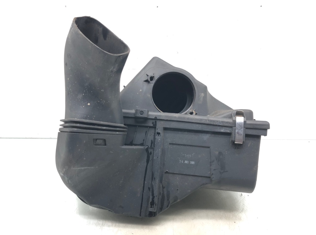 Корпус воздушного фильтра для BMW 3 E90/E91/E92/E93, 2008 г. 2.0 б/у — фото 3