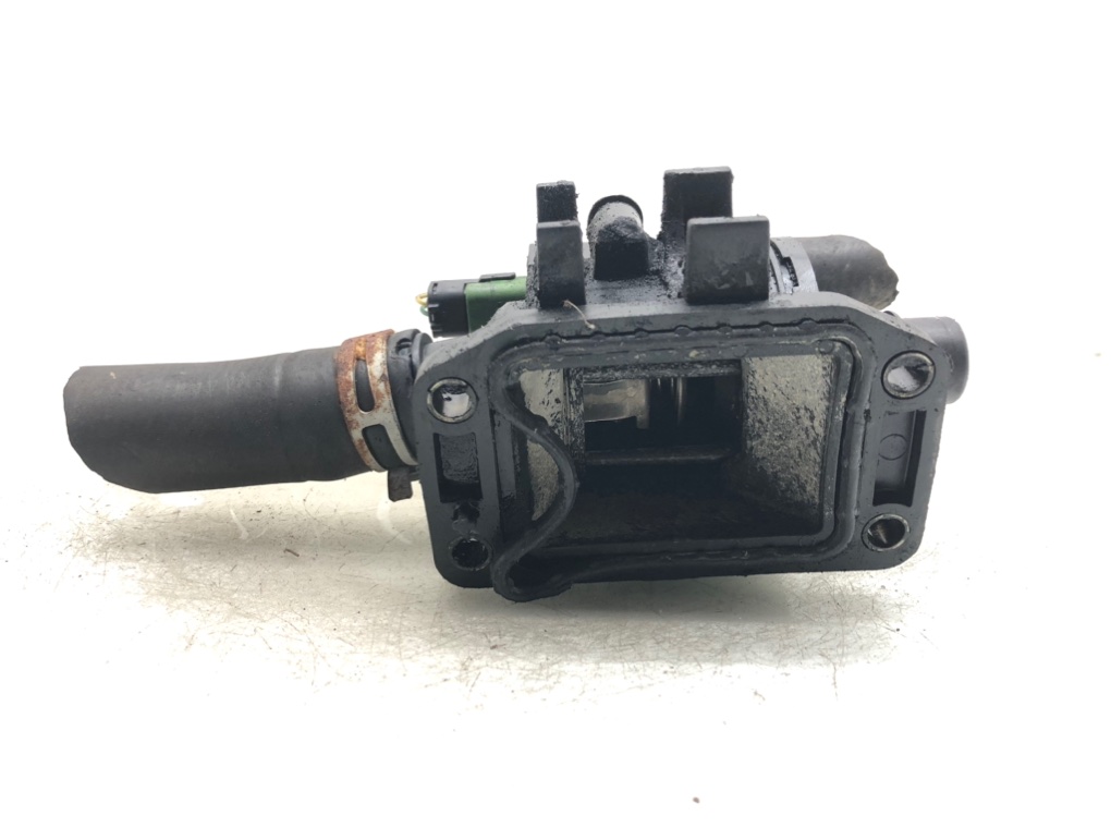 Корпус термостата для Citroen C2, 2006 г. 1.4 HDi дизель б/у — фото 6