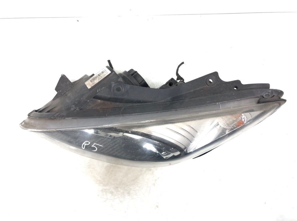 Фара левая для Hyundai i30, 2009 г. 1.4 i бензин б/у — фото 2