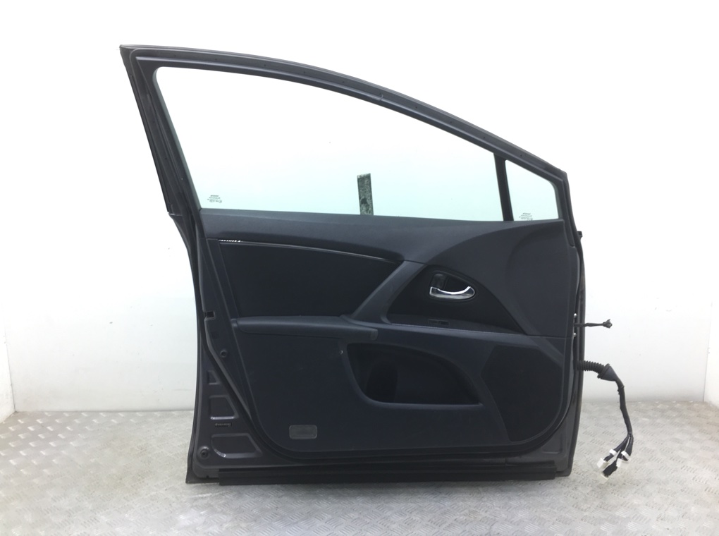 Дверь передняя левая для Toyota Avensis, 2010 г. 1.8 i бензин б/у — фото 4