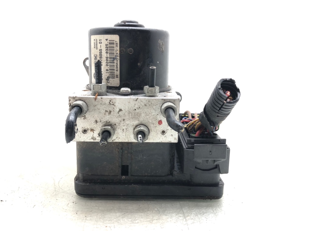 Блок ABS для BMW 3 E90/E91/E92/E93, 2008 г. 2.0 i бензин б/у